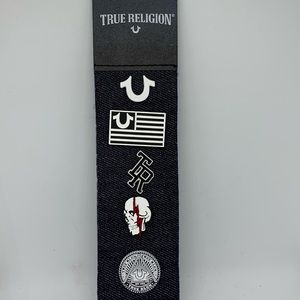True Religion Pins Set of 5 Logo Button Pin UNISEX NWOT